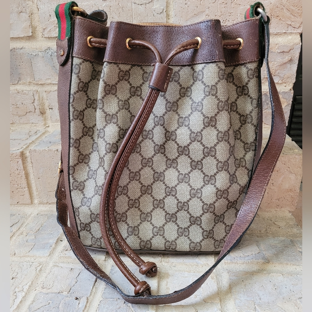 Vintage Original Gucci GG Supreme Canvas Web Bucket Bag